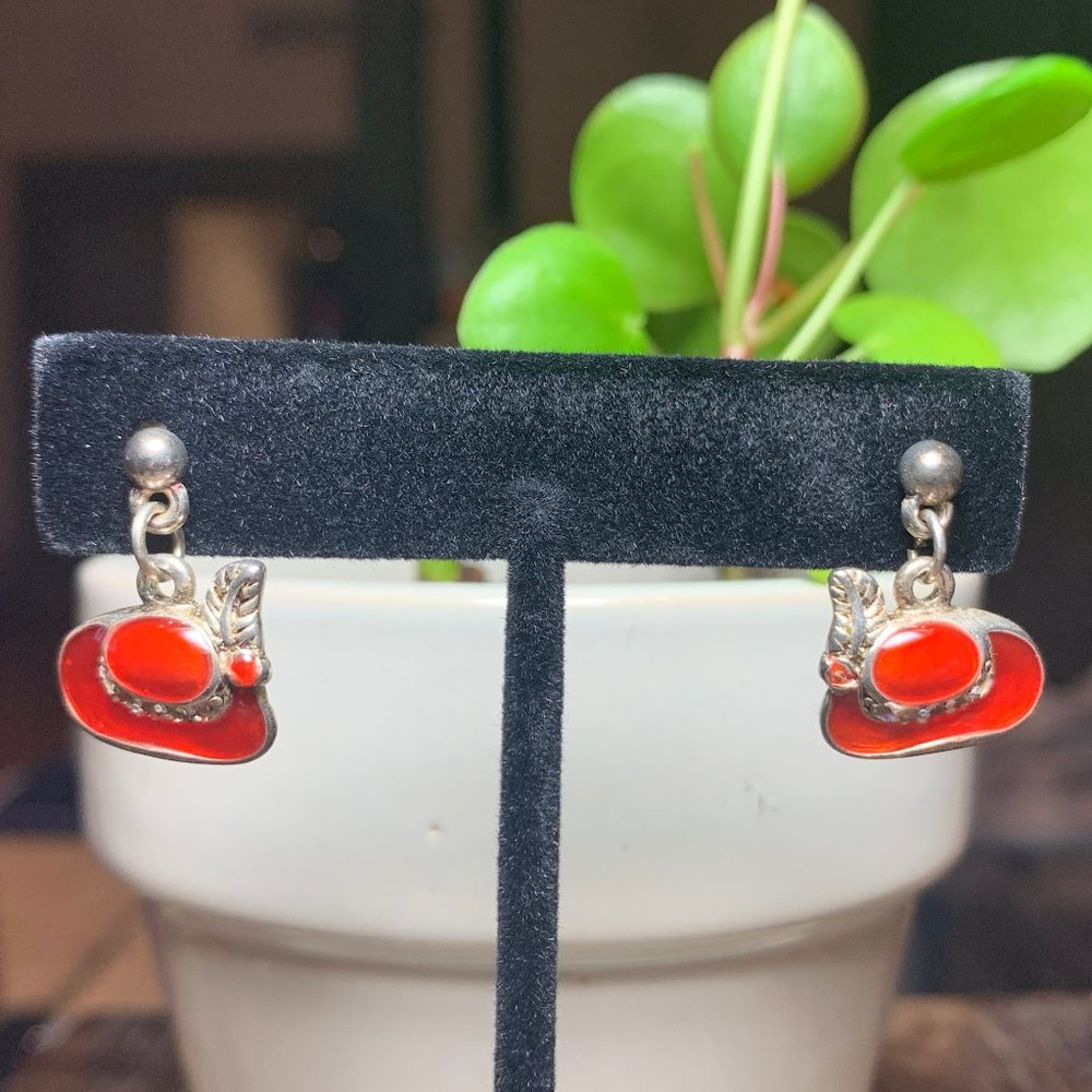 Woman’s Red Hat Society Glamorous Drop or Dangle Pierced Silver tone Earrings - Picture 3 of 5